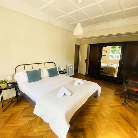 Apartment Sancho El Sabio