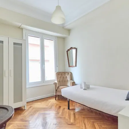 Apartment Sancho El Sabio *